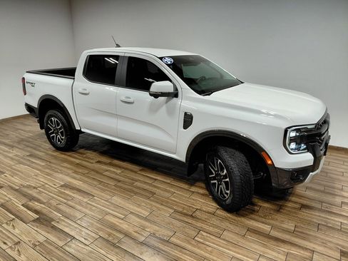 Certified 2024 Ford Ranger Lariat w/ Advanced Towing Package image 18