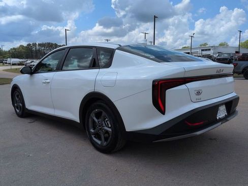 Used 2025 Kia K4 FWD image 7