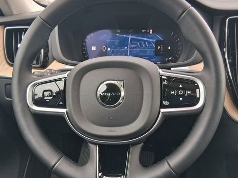 New 2026 Volvo XC60 B5 Core AWD/4WD image 9