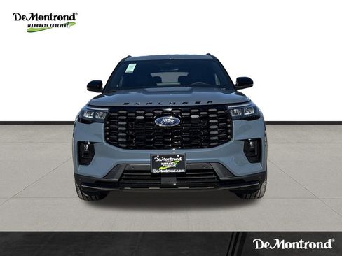 New 2026 Ford Explorer ST-Line w/ ST-Line Street Pack image 2