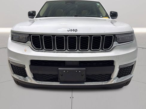 Used 2021 Jeep Grand Cherokee L Limited AWD/4WD image 32