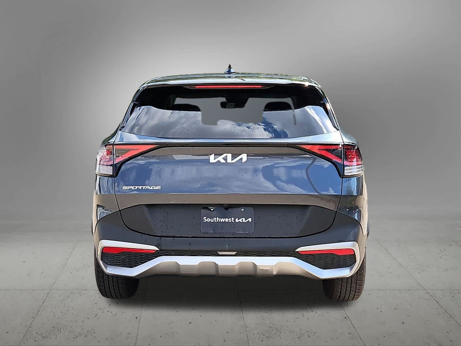 Used 2024 Kia Sportage LX FWD image 5