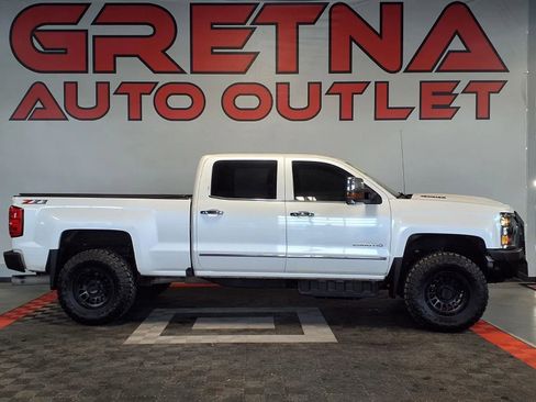 Used 2018 Chevrolet Silverado 2500 LTZ w/ Duramax Plus Package AWD/4WD image 1
