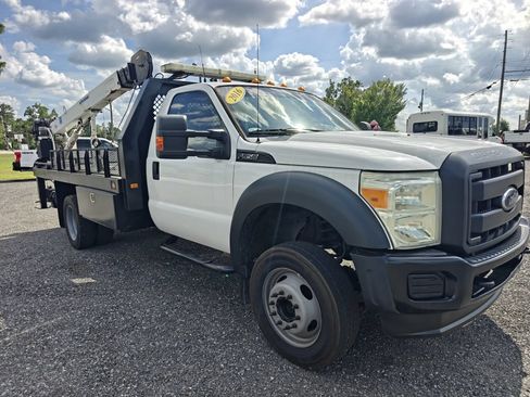 Used 2016 Ford F550 4x4 Regular Cab Super Duty image 5