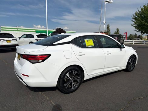 Used 2022 Nissan Sentra SV FWD image 10