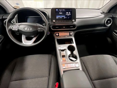 Used 2023 Hyundai Kona SE w/ Cargo Package image 21
