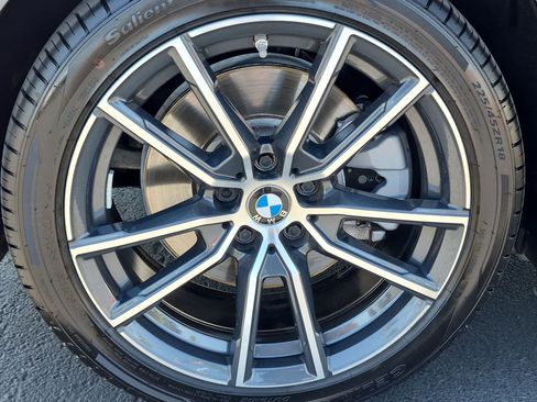 Used 2019 BMW 330i Sedan w/ Convenience Package RWD image 13