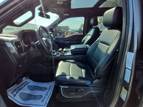 Used 2023 Ford F150 Lariat w/ Equipment Group 502A High AWD/4WD image 6