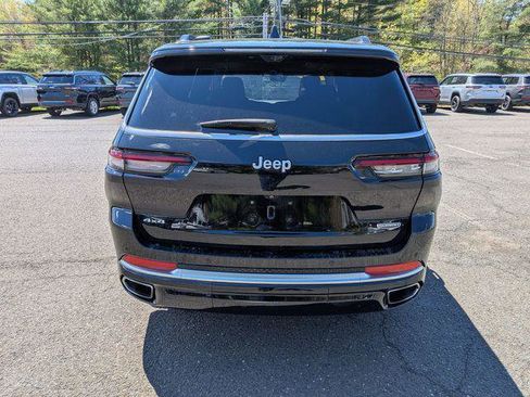 Certified 2024 Jeep Grand Cherokee L Summit AWD/4WD image 6
