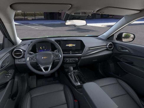 New 2026 Chevrolet Trax ACTIV w/ Driver Confidence Package image 15