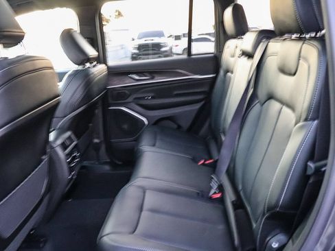 New 2026 Jeep Grand Cherokee Limited AWD/4WD image 22