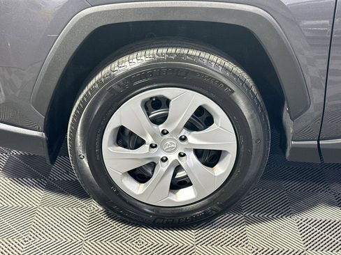 Used 2023 Toyota RAV4 LE image 12