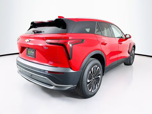 Used 2024 Chevrolet Blazer EV LT image 9