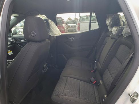 New 2026 Chevrolet Equinox LT image 23