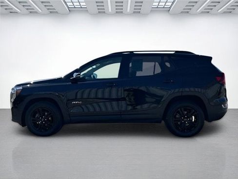Used 2023 GMC Terrain AT4 image 7