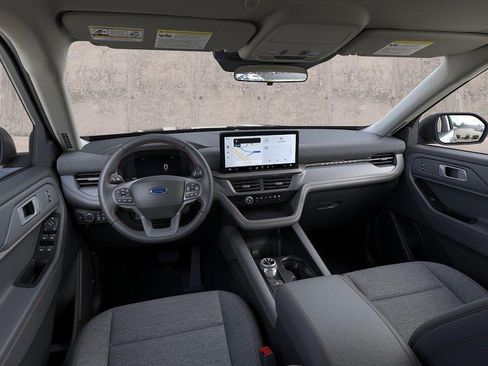 New 2026 Ford Explorer Active RWD image 9