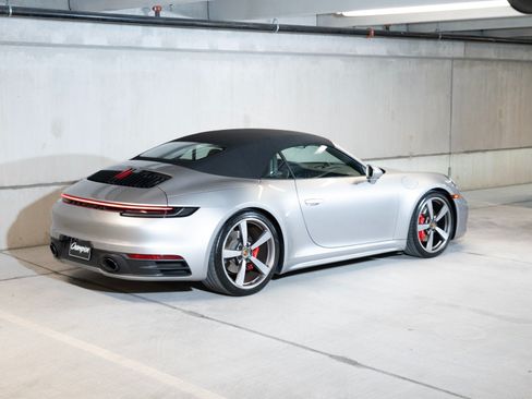 Used 2020 Porsche 911 Carrera S RWD image 9
