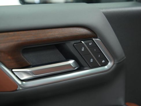 New 2026 GMC Sierra 3500 Denali Ultimate image 24