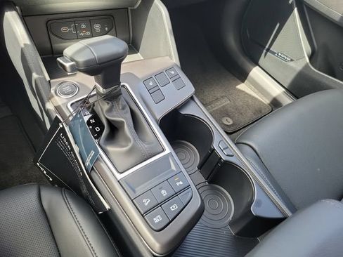 New 2026 Kia Sportage SX FWD image 25