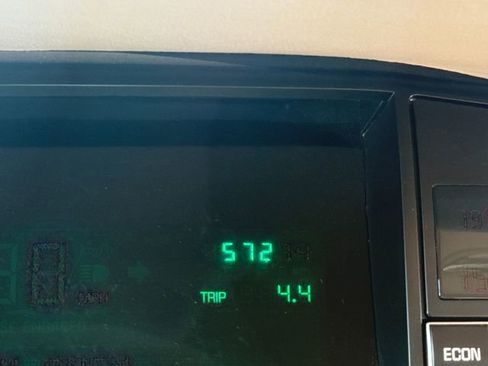 Used 1994 Cadillac De Ville Sedan image 39