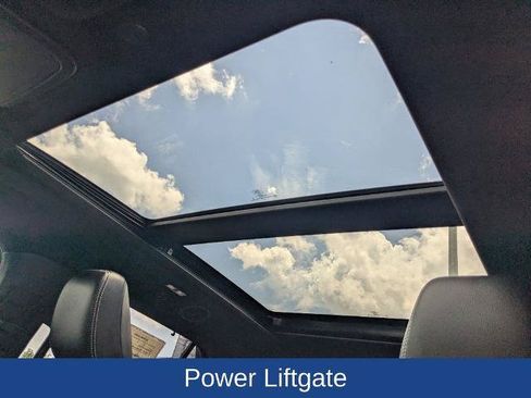 Certified 2022 Ford Explorer ST AWD/4WD image 21
