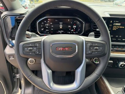 Used 2026 GMC Sierra 1500 Elevation w/ Elevation Premium Package AWD/4WD image 17