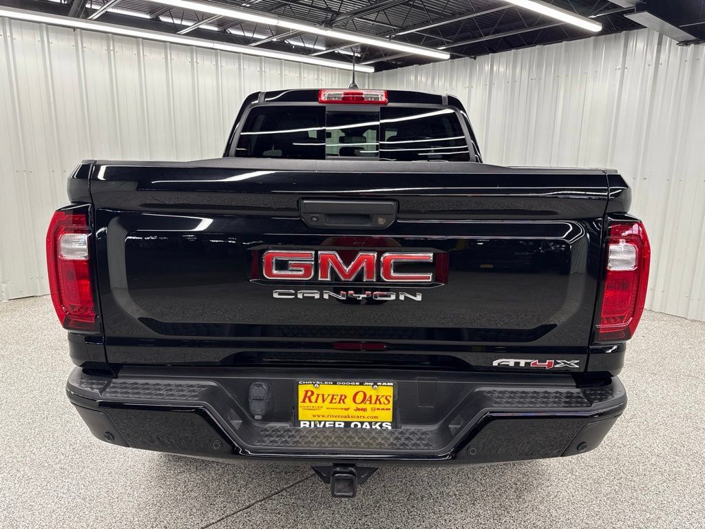 Used 2024 GMC Canyon AT4X AWD/4WD image 5