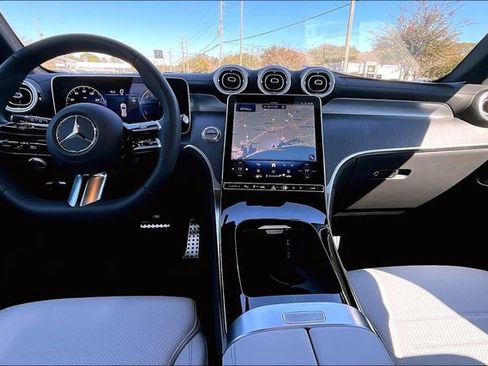 New 2026 Mercedes-Benz GLC 350e 4MATIC image 4