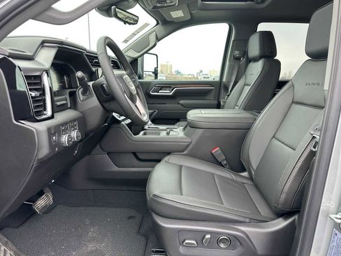 New 2026 GMC Sierra 3500 Denali w/ Denali Reserve Package AWD/4WD image 20