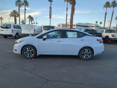 New 2025 Nissan Versa SV w/ Trunk Package image 3