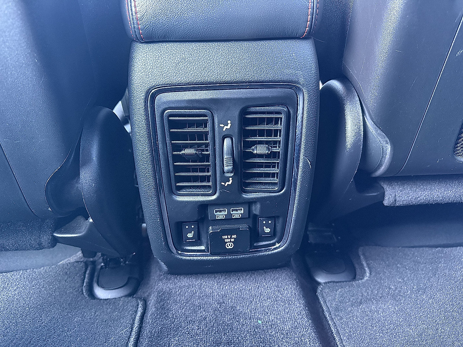 Used 2017 Dodge Durango R/T w/ Technology Group AWD/4WD image 22