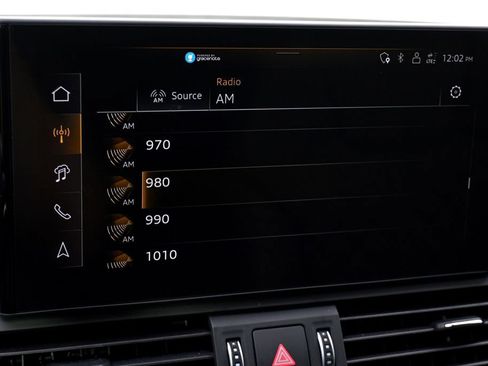 Used 2024 Audi SQ5 Prestige AWD/4WD image 30