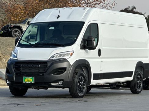 New 2026 RAM ProMaster 2500 w/ Quick Order Package 22H SLT+ image 9
