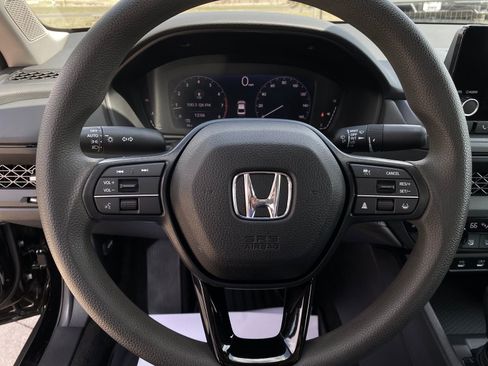 Used 2023 Honda Accord EX image 23