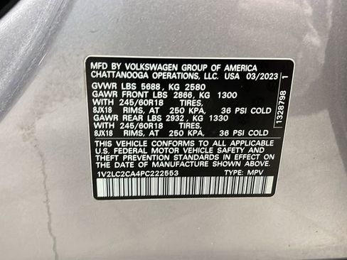 Used 2023 Volkswagen Atlas Cross Sport SE image 30