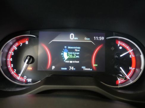 Used 2025 Toyota RAV4 XLE Premium w/ Weather Package AWD/4WD image 19