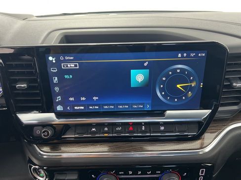 Used 2025 Chevrolet Silverado 1500 LT image 12