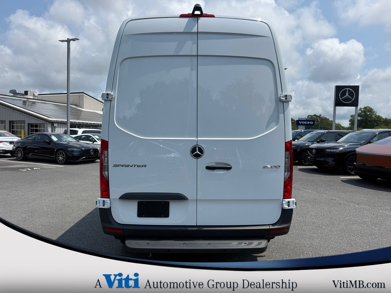 Used 2026 Mercedes-Benz Sprinter 2500 image 7