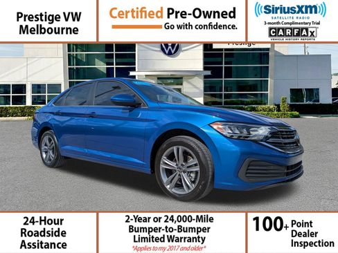Certified 2023 Volkswagen Jetta SE image 1