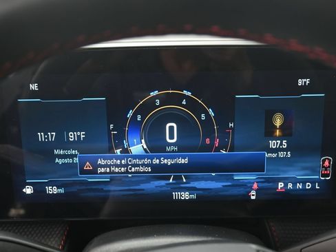 Used 2026 Chevrolet Equinox RS FWD image 11