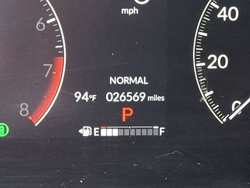Used 2025 Honda HR-V LX image 20