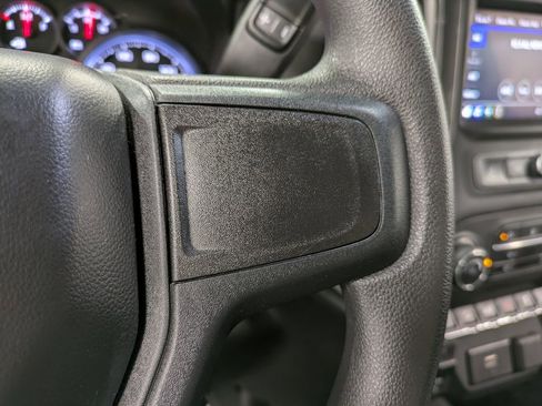 Used 2020 Chevrolet Silverado 1500 Custom Trail Boss w/ Custom Convenience Package image 17