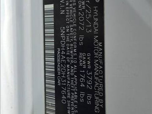 Used 2013 Hyundai Elantra GLS w/ Preferred Pkg FWD image 22