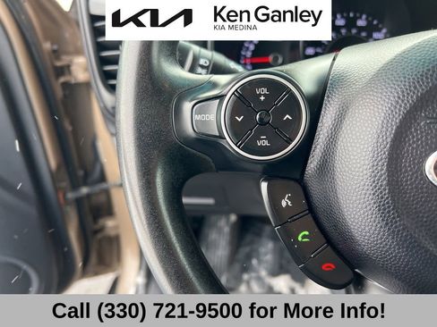 Used 2015 Kia Soul + image 30