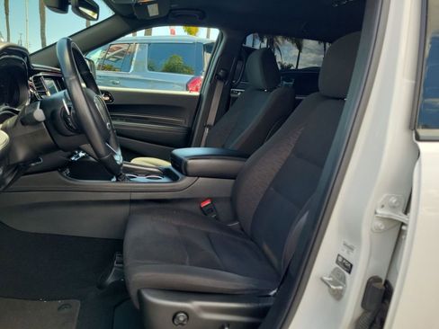 Used 2022 Dodge Durango GT w/ Blacktop Package AWD/4WD image 18