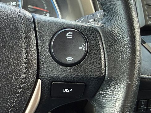 Used 2015 Toyota RAV4 Limited AWD/4WD image 32