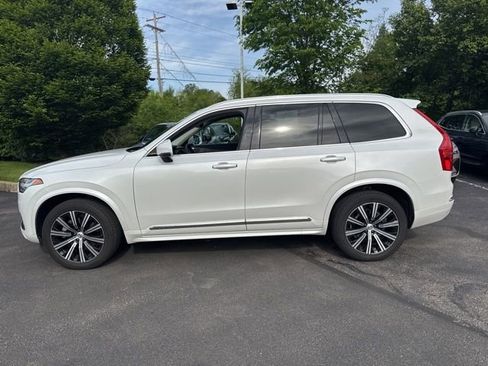 Used 2021 Volvo XC90 T6 Inscription AWD/4WD image 2