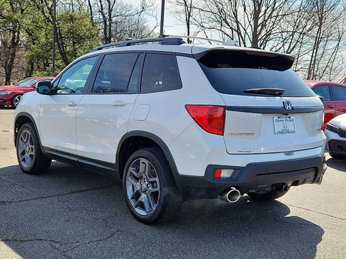Used 2023 Honda Passport EX-L image 4