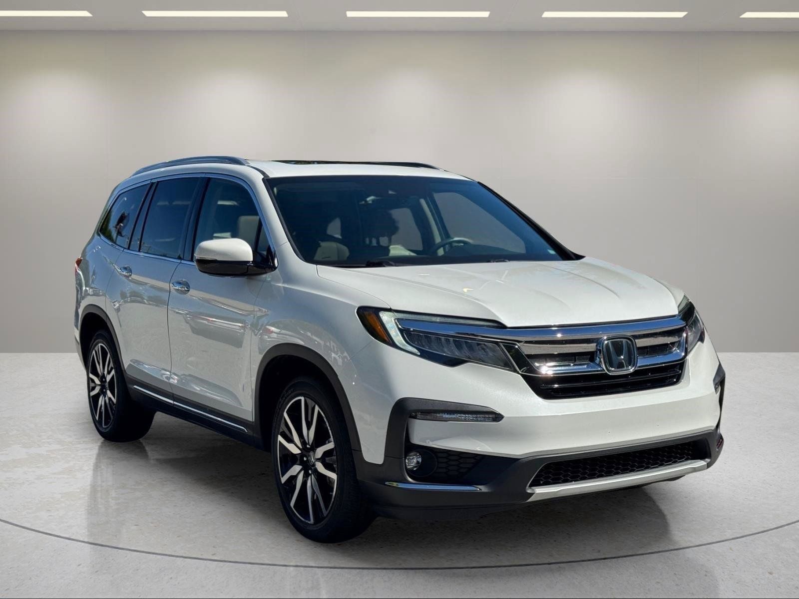 Used 2021 Honda Pilot Touring image 7