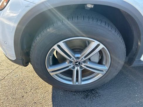 Used 2022 Mercedes-Benz GLC 300 GLC 300 image 8